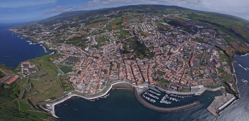 Angra do Heroísmo Casa De Hospedes Isaias מראה חיצוני תמונה