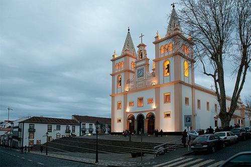Angra do Heroísmo Casa De Hospedes Isaias מראה חיצוני תמונה