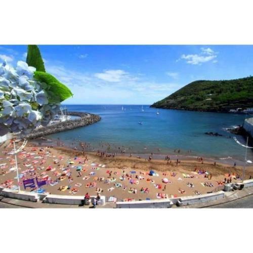 Angra do Heroísmo Casa De Hospedes Isaias מראה חיצוני תמונה