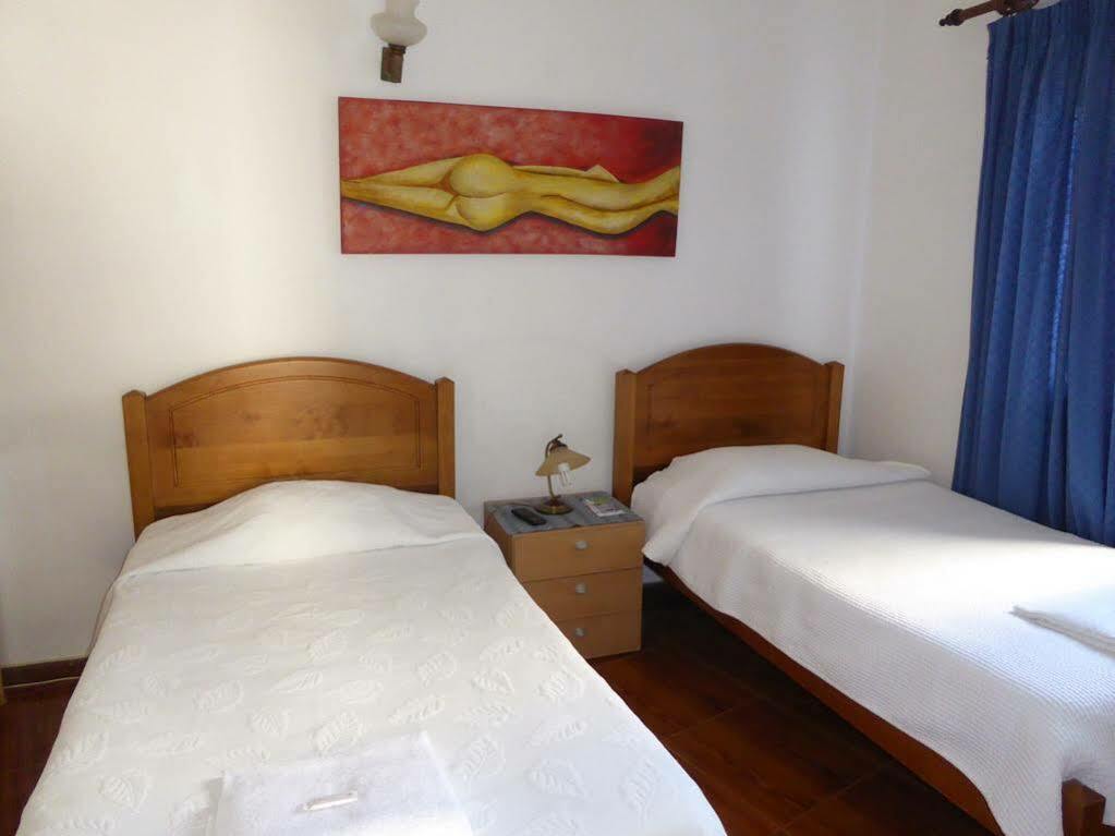 Angra do Heroísmo Casa De Hospedes Isaias מראה חיצוני תמונה