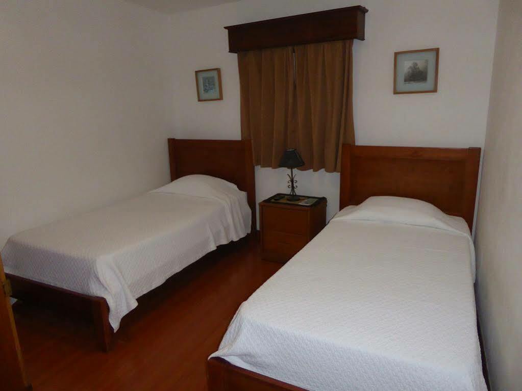 Angra do Heroísmo Casa De Hospedes Isaias מראה חיצוני תמונה