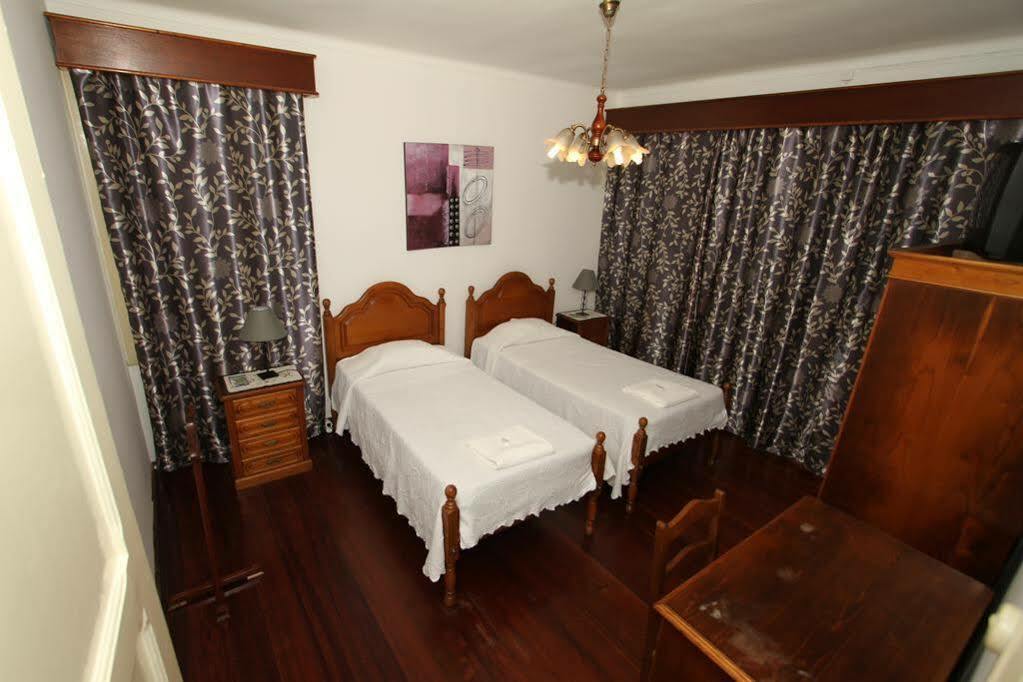 Angra do Heroísmo Casa De Hospedes Isaias מראה חיצוני תמונה