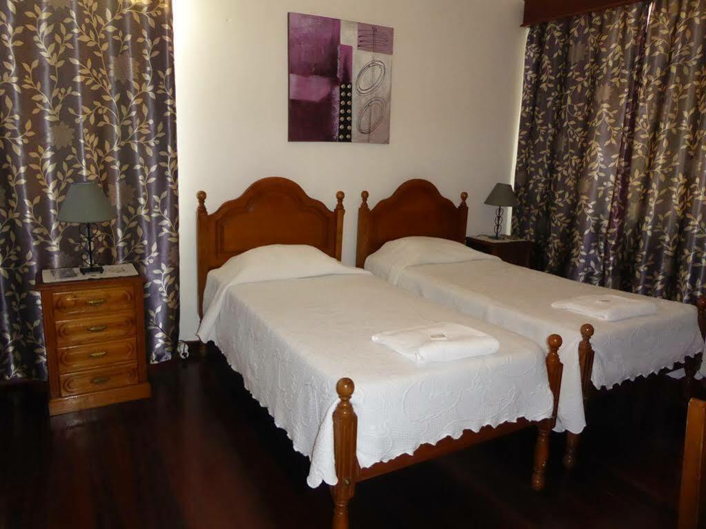 Angra do Heroísmo Casa De Hospedes Isaias מראה חיצוני תמונה